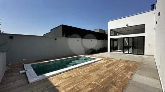 Casa de Condomínio com 3 Quartos para venda ou aluguel, 180m² no Ondas, Piracicaba