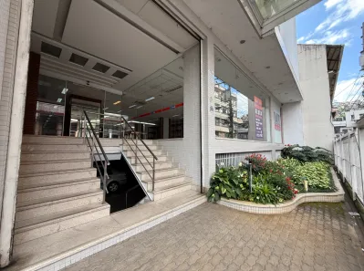 Imóvel Comercial para alugar, 800m² no Centro, Nova Friburgo