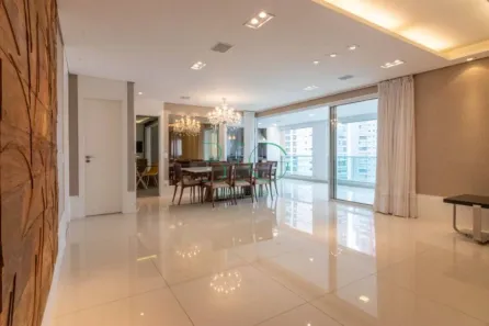 Apartamento com 3 Quartos para alugar, 194m² no Campo Belo, São Paulo