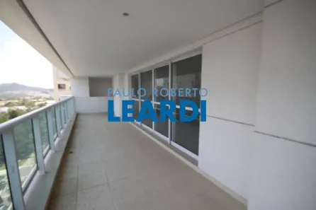 Apartamento com 3 Quartos à venda, 243m² no Alphaville Centro Industrial e Empresarial/Alphaville., Barueri