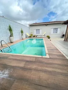 Casa com 3 Quartos à venda, 230m² no Vila Geny, Lorena