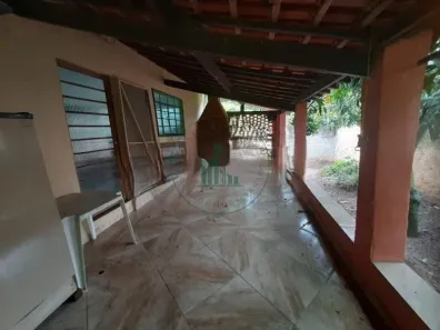 Fazenda/Sítio com 3 Quartos à venda, 70m² no Estância Lago Azul (Ártemis), Piracicaba