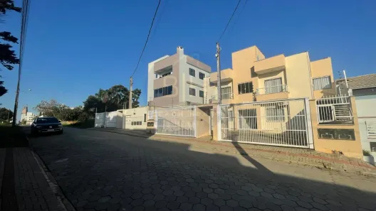 Apartamento com 2 Quartos à venda, 50m² no Itacolomi, Balneário Piçarras