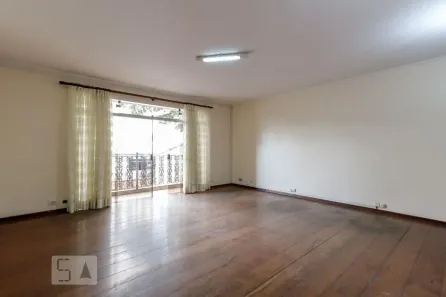 Casa com 3 Quartos à venda, 275m² no Vila Mazzei, São Paulo