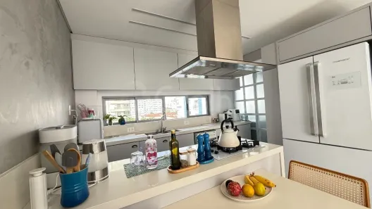 Apartamento com 2 Quartos à venda, 71m² no Centro, Florianópolis