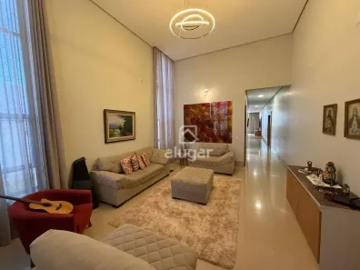 Casa com 3 Quartos à venda, 300m² no Residencial Grand Royale, Montes Claros