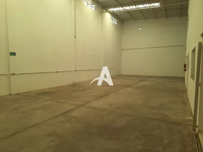 Galpão/Depósito/Armazém para alugar, 330m² no Santa Rosa, Uberlândia