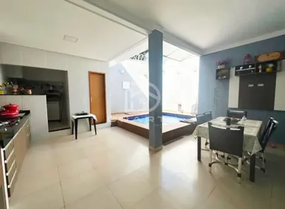 Casa com 3 Quartos à venda, 156m² no Jardim Alexandrina, Anápolis