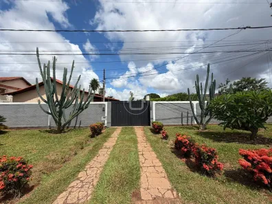 Casa com 8 Quartos à venda, 396m² no Vila Taveirópolis, Campo Grande