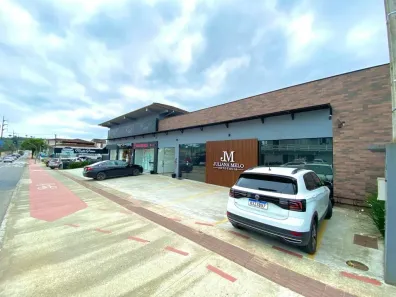 Imóvel Comercial com 10 Quartos à venda, 500m² no Boa Vista, Joinville