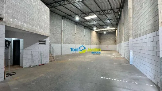 Galpão/Depósito/Armazém para alugar, 350m² no Vila Metalúrgica, Santo André