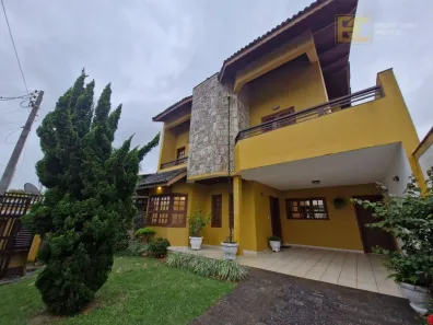 Sobrado com 3 Quartos à venda, 220m² no Parque Balneario Oasis, Peruíbe