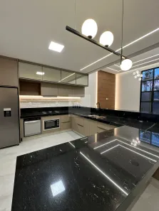 Casa com 4 Quartos à venda, 224m² no Jardim Atlântico, Goiânia