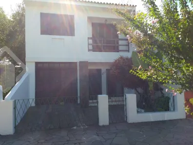 Casa com 3 Quartos à venda, 200m² no Santana, Porto Alegre