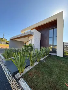Casa com 4 Quartos à venda, 235m² no Condomínio Residencial Grand Trianon, Anápolis