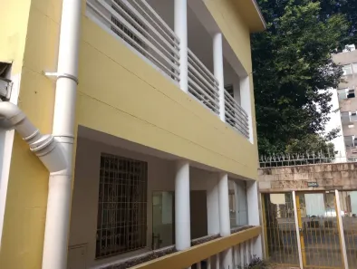 Imóvel Comercial com 6 Quartos para alugar, 340m² no Santa Efigênia, Belo Horizonte