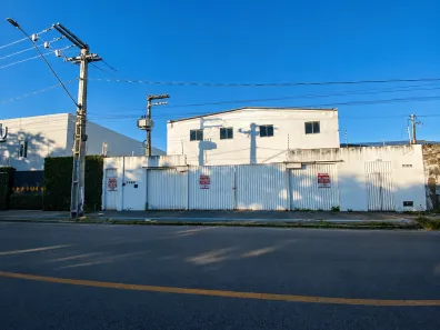 Prédio Comercial para alugar, 550m² no Coroa do Meio, Aracaju