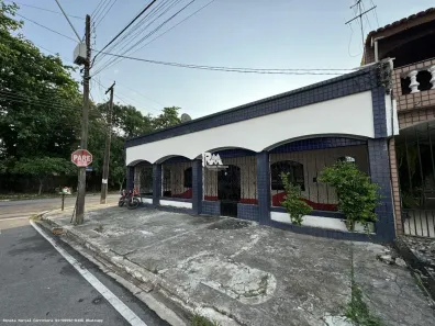Casa com 4 Quartos para alugar, 250m² no Marambaia, Belém