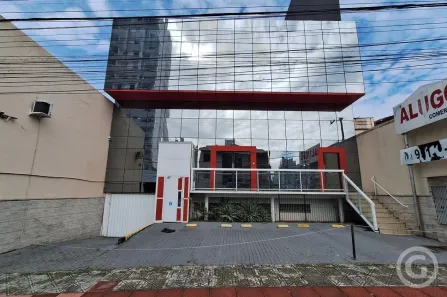 Ponto Comercial para alugar, 542m² no Estreito, Florianópolis