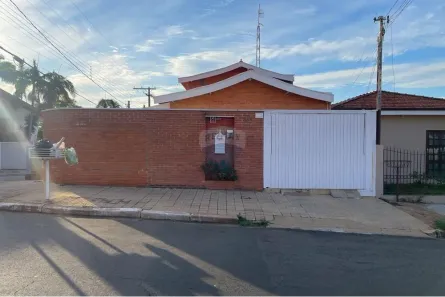 Casa com 3 Quartos à venda, 200m² no Chácara Junqueira, Tatuí