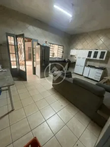 Casa com 4 Quartos à venda, 275m² no Jardim Aritana, Goiânia