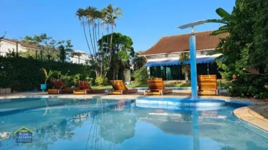 Casa com 18 Quartos à venda, 842m² no Flórida, Praia Grande