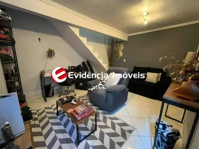 Casa com 2 Quartos à venda, 125m² no Taboão, Diadema