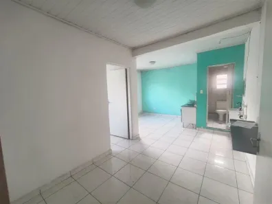 Casa com 1 Quarto para alugar, 28m² no Jardim Arize, São Paulo