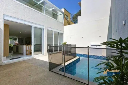 Casa com 4 Quartos à venda, 269m² no Vila Pirajussara, São Paulo