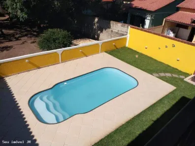 Casa com 8 Quartos à venda, 252m² no Praça da Bandeira, Araruama