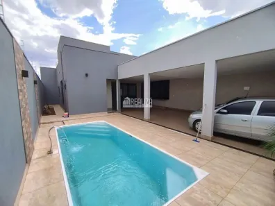 Casa com 3 Quartos à venda, 175m² no Parque das Laranjeiras, Uberaba