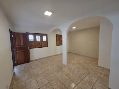 Sobrado com 3 Quartos à venda, 200m² no Cohatrac IV, São Luís