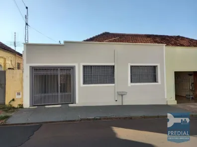 Casa com 3 Quartos à venda, 200m² no Jardim São Carlos, São Carlos
