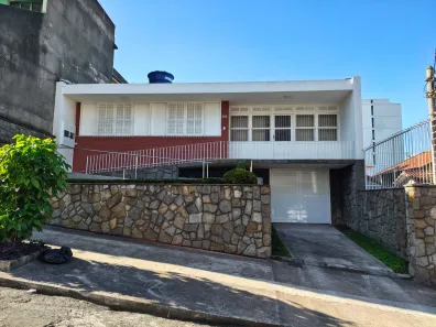 Casa com 4 Quartos à venda, 420m² no Jardim Amália, Volta Redonda