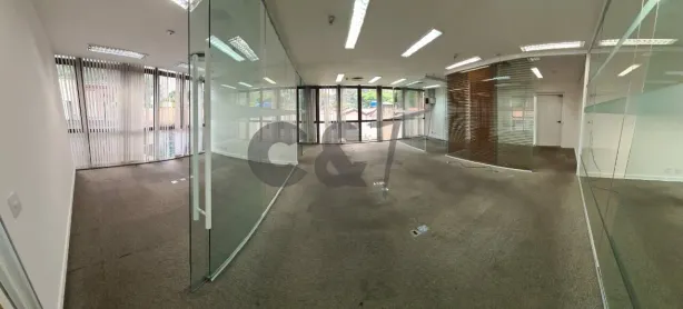 Sala Comercial à venda, 300m² no Vila Cruzeiro, São Paulo