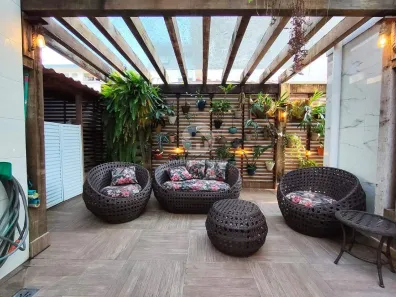 Sobrado com 4 Quartos à venda, 314m² no Ponta da Praia, Santos
