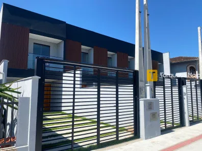 Sobrado com 2 Quartos à venda, 78m² no Floresta, Joinville