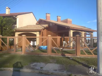 Casa com 5 Quartos à venda, 210m² no Imbé, Imbé