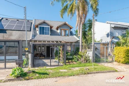Casa com 2 Quartos à venda, 145m² no Hípica, Porto Alegre
