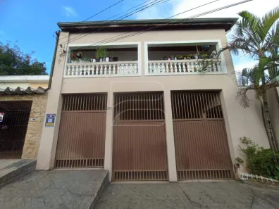 Casa com 4 Quartos à venda, 300m² no Jardim Piqueroby, São Paulo