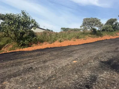 Lote/Terreno à venda, 1000m² no Centro, Igaratá