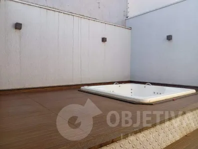 Casa com 3 Quartos à venda, 216m² no Pampulha, Uberlândia