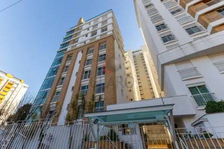 Apartamento com 3 Quartos à venda, 138m² no Centro, Curitiba