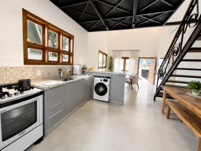 Casa com 3 Quartos à venda, 98m² no Itacorubi, Florianópolis