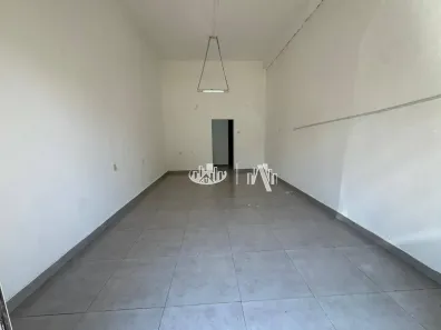 Ponto Comercial para alugar, 55m² no Vila Brasil, Londrina