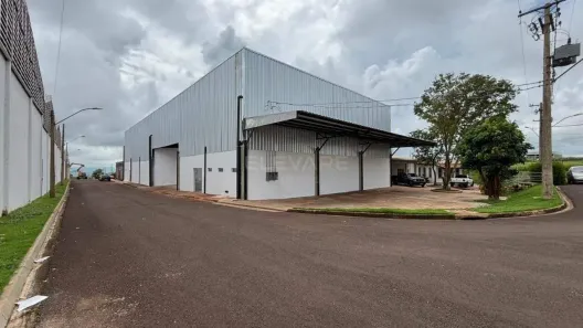 Galpão/Depósito/Armazém para alugar, 1145m² no Distrito Industrial, Cravinhos