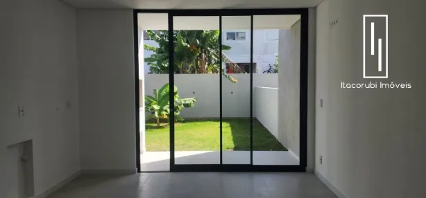 Sobrado com 3 Quartos à venda, 138m² no Cachoeira do Bom Jesus, Florianópolis