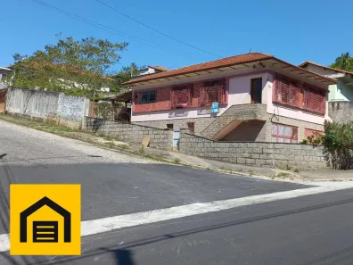 Casa com 3 Quartos à venda, 150m² no Centro Alto, Ribeirão Pires
