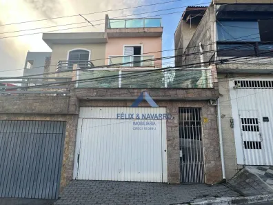 Sobrado com 3 Quartos à venda, 200m² no Jardim Peri, São Paulo