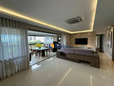 Apartamento com 3 Quartos à venda, 177m² no Zona 07, Maringá
